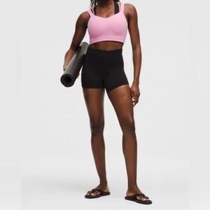 LULULEMON -Like a Cloud Longline Bra Light
Support D/DD Cup Pink Frosting. Sz 10